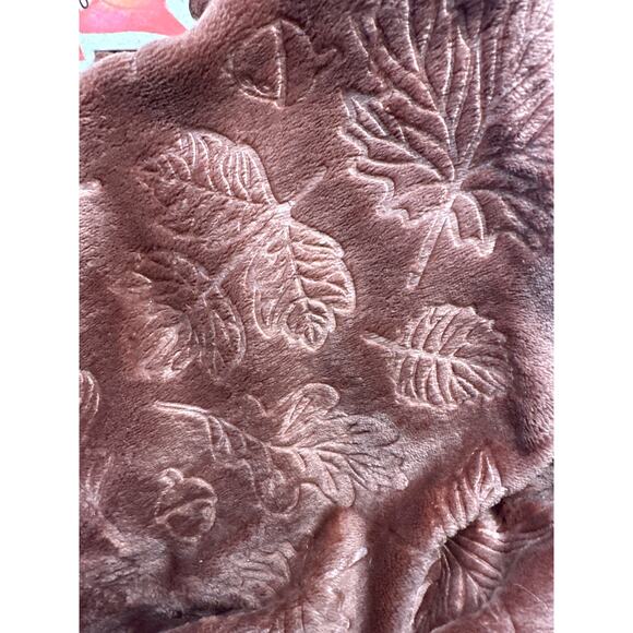 Happy Fall Yall embossed tassel throw blanket 50”x60” NWT  Very Soft on hanger - Picture 6 of 9